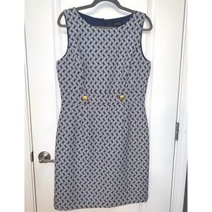 Tahari Sized 10 Blue & White Patterned Dress